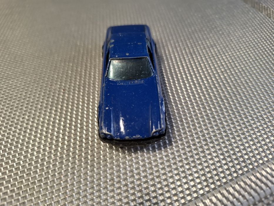 Hot wheels Jaguar XJS skala 1:64