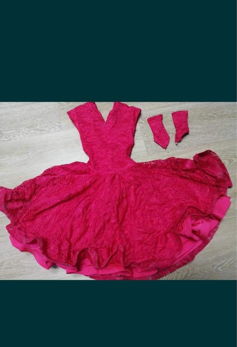 Бейсик, сукня, бальні танці