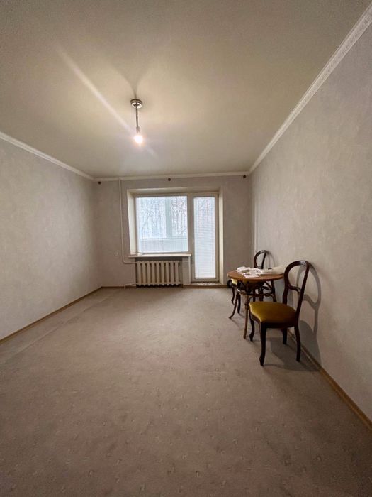 Продам 2-х кімнатну квартиру, р-н пологового будинку