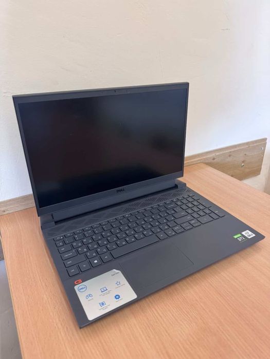 Ігровий ноутбук Dell G15 5510