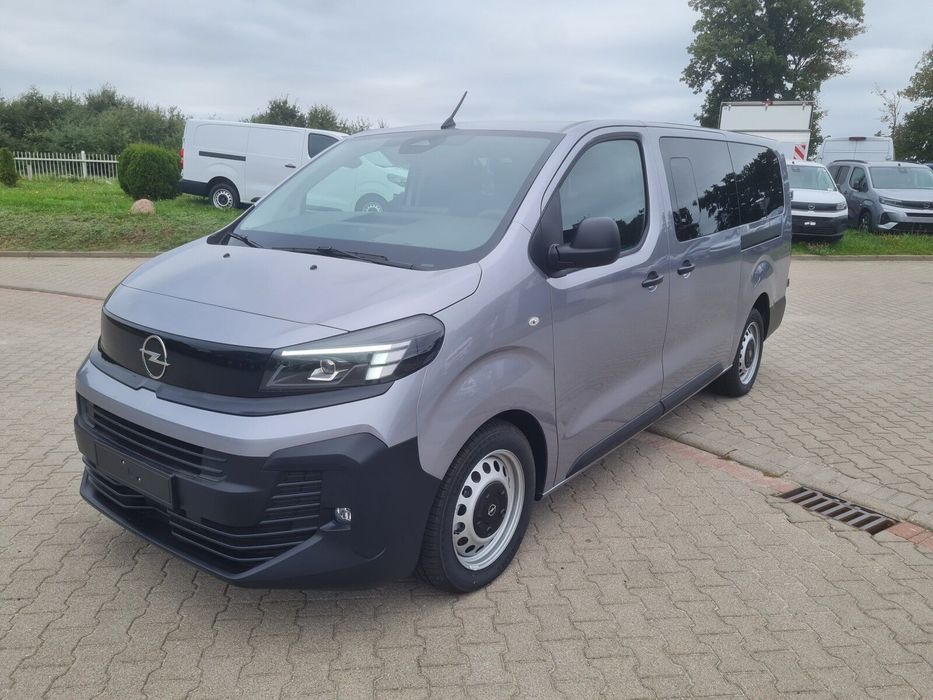 Opel Vivaro 9 osobowy od ręki! Hak klimatyzacja