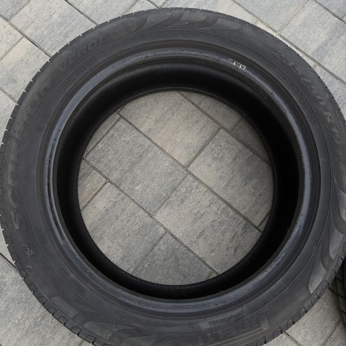 Komplet opon letnich Pirelli Scorpion Verde 235/50R19