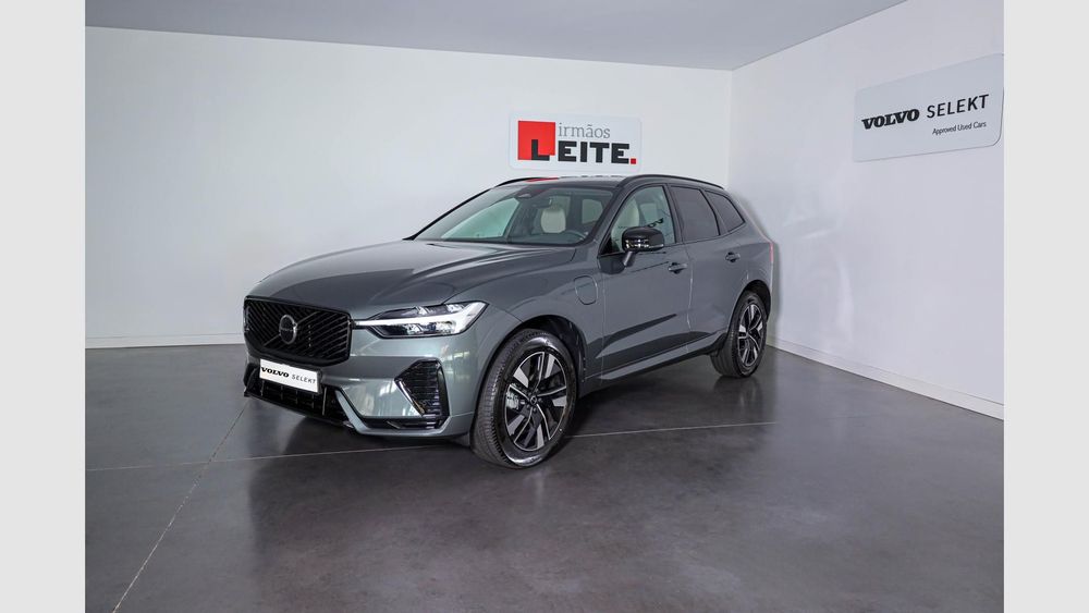 Volvo XC 60 2.0 T6 PHEV Plus Dark AWD