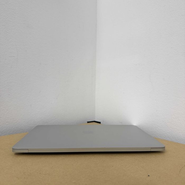 Macbook Pro 2020 TouchBar { i5 | 16gb | 1Tb SSD } Гарантія . 13108SV