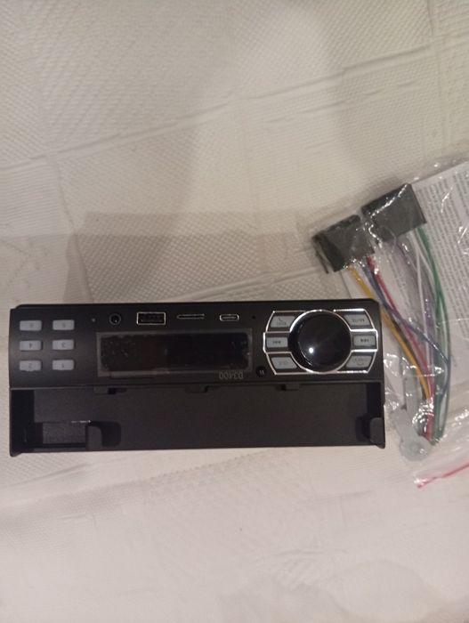 Auto radio em caixa