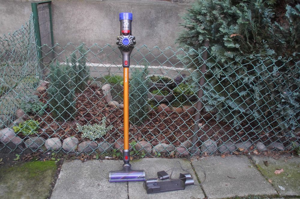 Dyson V8 Obsolute sprawny
