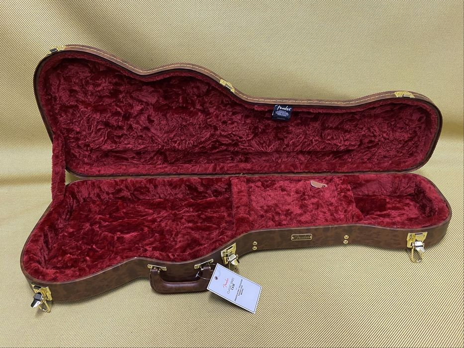 Guitarra Fender American Performer Stratocaster AW