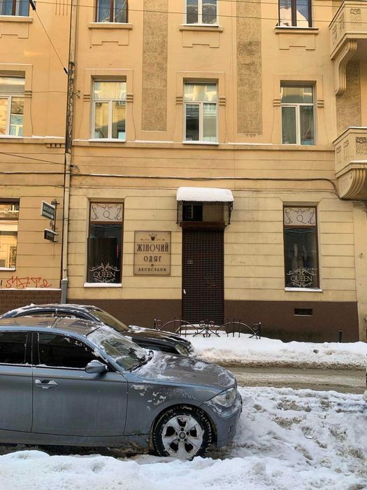 Оренда фасадного приміщення 60м2 вул. Костюшка.