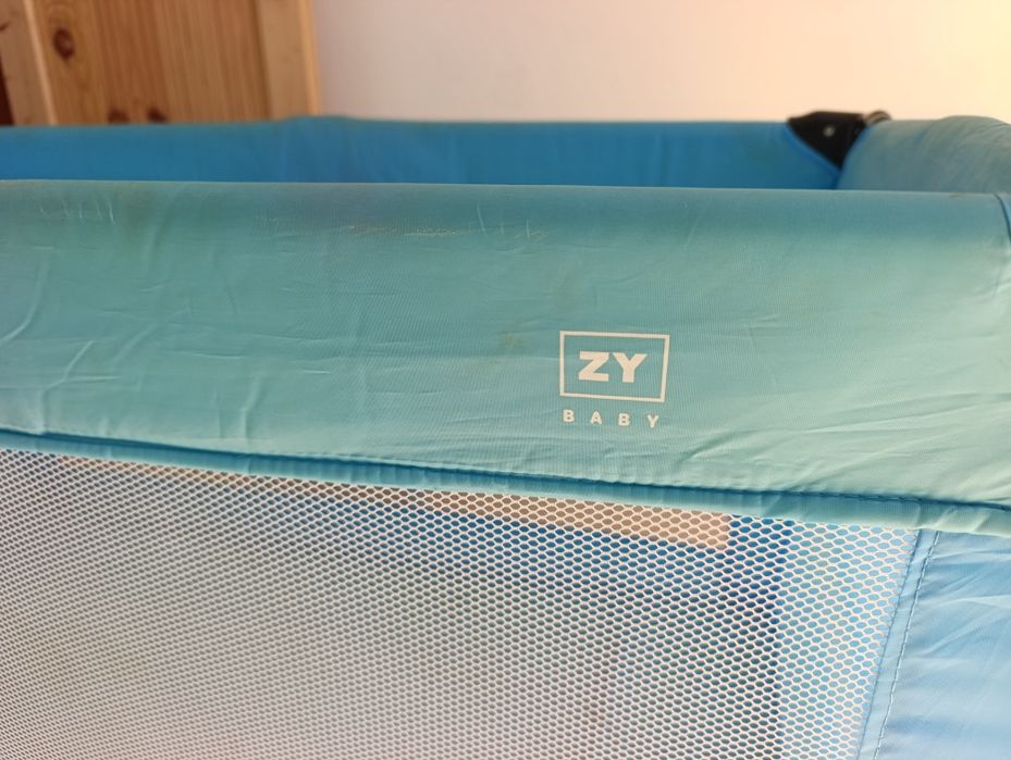 Cama de bebê Zippy