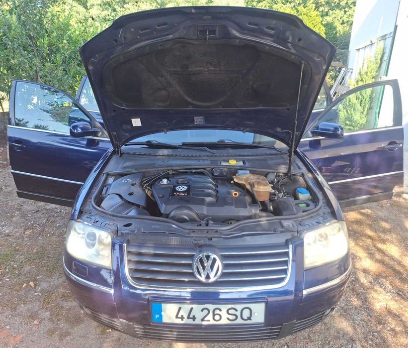 Marca:Volkswagen * Modelo Passat * Versão Hihgline 1.9 TDI * Novembro de 2001