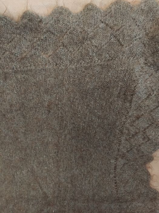 Пухова хустина 100х100 см