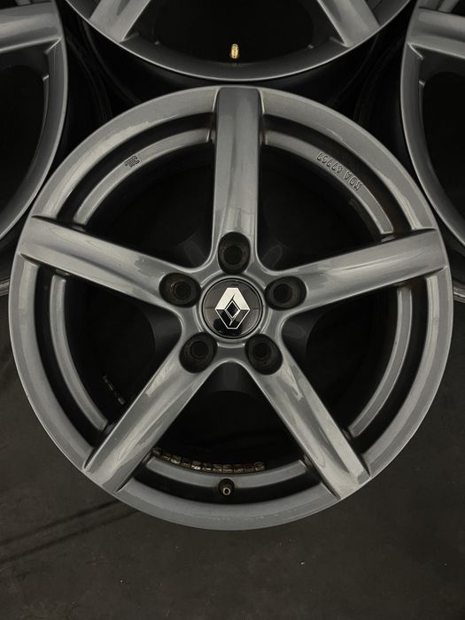 Диски R16 5x114.3 Et48 7J. Renault Trafic 3 Megane Scenic Duster Kaptur Talisman Mazda 3 6 Hyundai Sonata Kona Elantra Tucson KIa Niro Soul Ceed K5