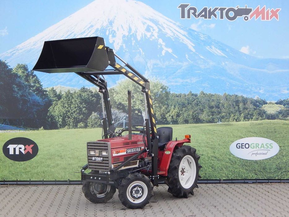 Traktorek Shibaura P15F z TURem napęd 4x4 japoński ciągnik do ogrodu PROMOCJA ładowacz