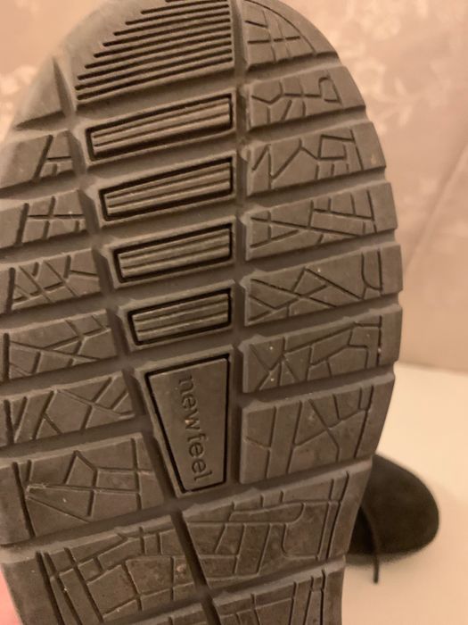 Botas cano curto em cinzento