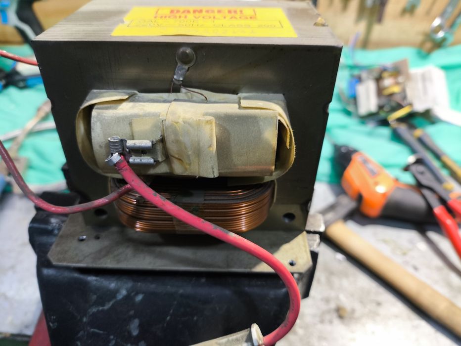 Transformator z mikrofalówki