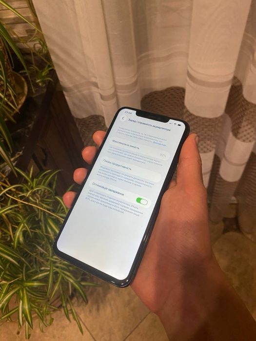 Продам ідеальний iPhone 11 Pro Max 64Gb