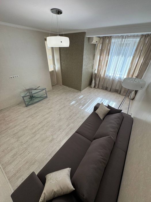 2к з ремонтом та меблями Центр Ірпеня 67 м² Матвія Донцова
