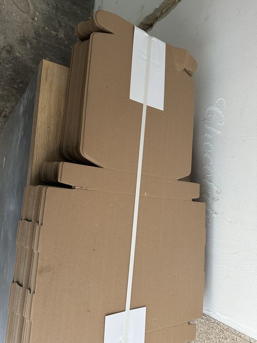 Картонні коробки