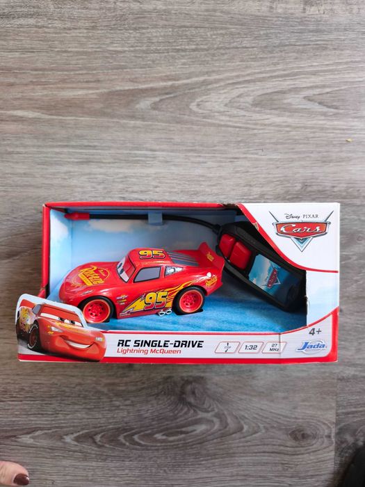 Zygzak McQueen RC 1:32 zdalnie sterowany Disney Cars NOWY