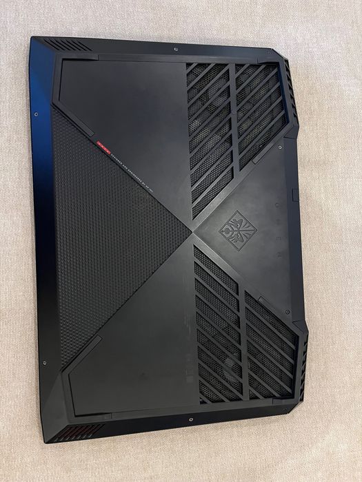 Portátil Gaming Omen - I7 8th Gen - NVIDIA Geforce GTX 1060