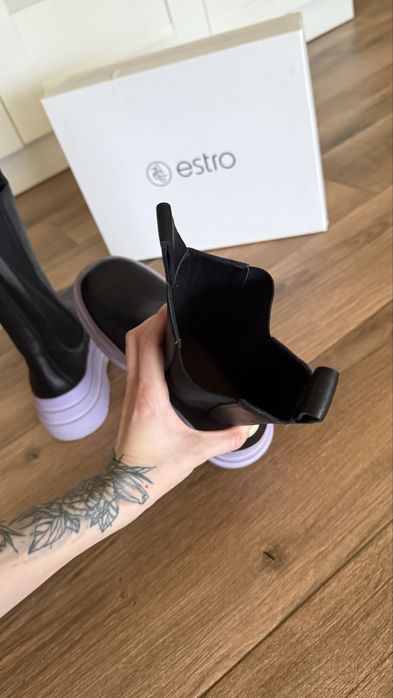 Чоботи/черевики ESTRO