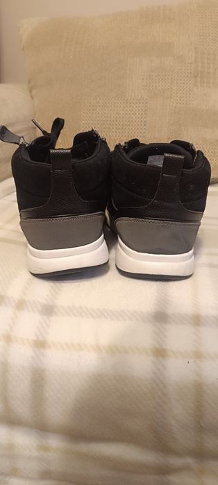 Buty dla osób z szeroką stopą