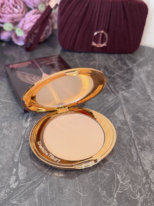 Пудра Charlotte Tilbury Airbrush Flawless Finish