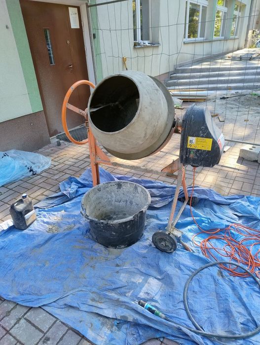 Wynajem 24/7 betoniarka do betonu zaprawy wylewki fundamenty budowa remont