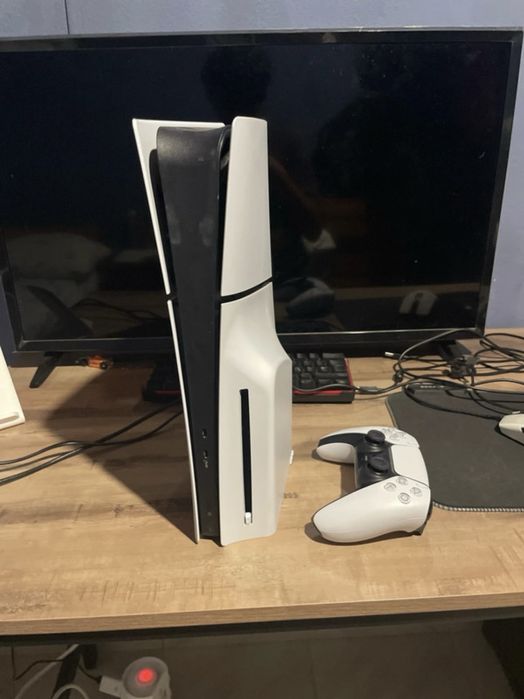 Ps5 Slim Fisica