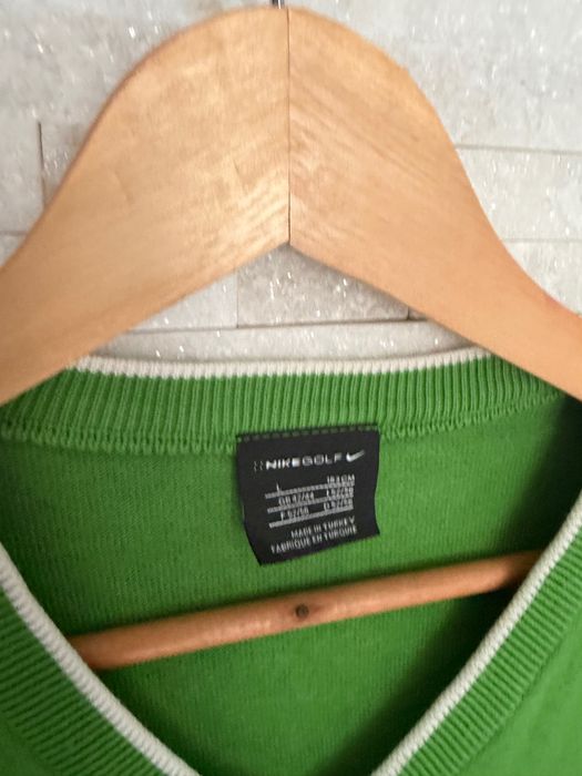 Sweter zielony Nike