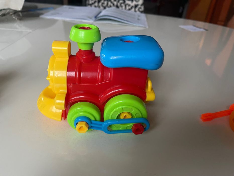 Конструктор паротяг плюс автівка