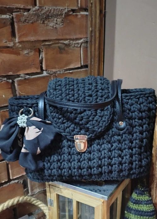 Rękodzieło. Torebka na szydełku