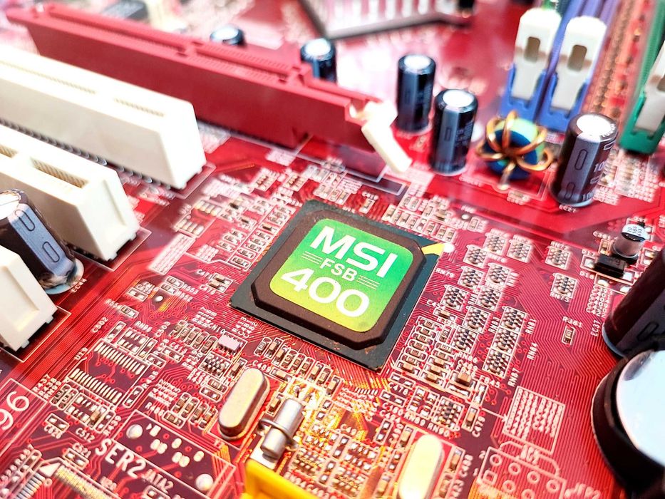 RETRO Płyta główna MSI K7N2 nForce 2 AMD AthlonXP 2500+ Barton 1GB RAM