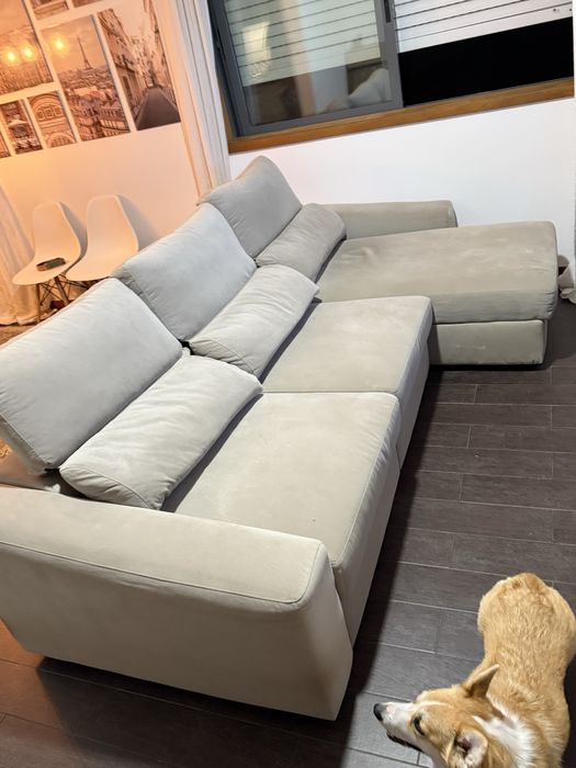 Sofá 6 lugares Gato Preto Ruffalo bege - Semi-novo