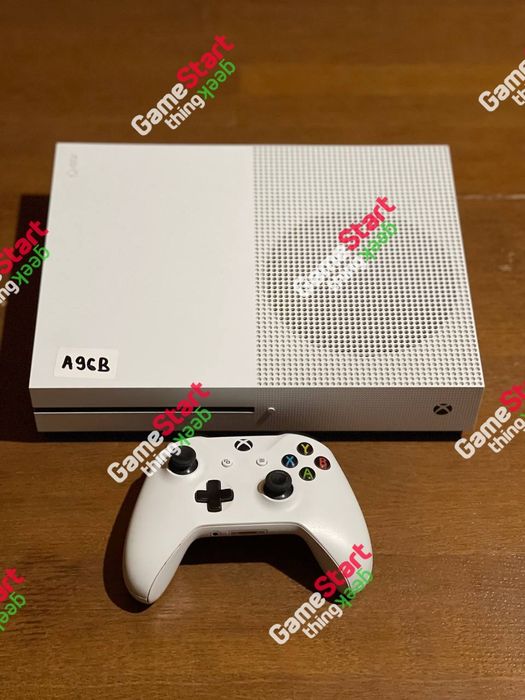 Гарантія 3 місяці Xbox one s 500 gb