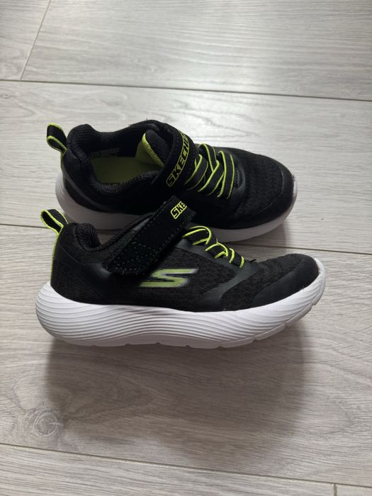 Дитячі кросівки Skechers 25