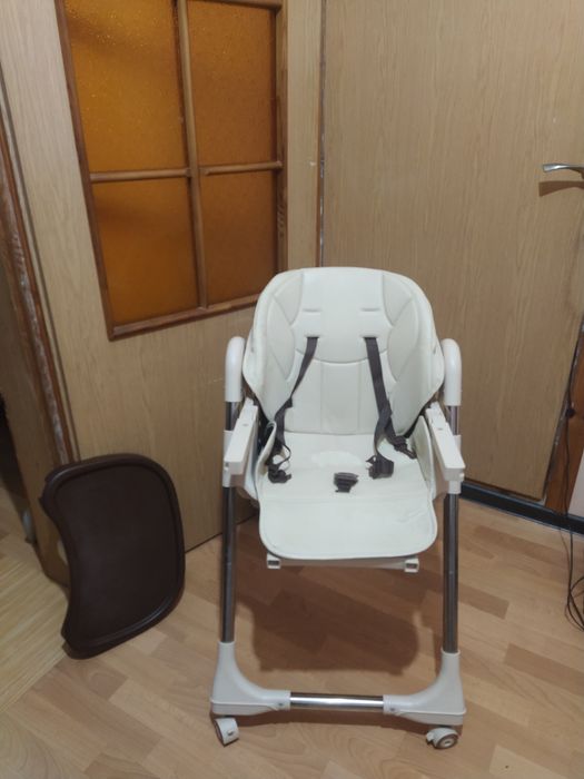 Стілець для годування 2 в 1