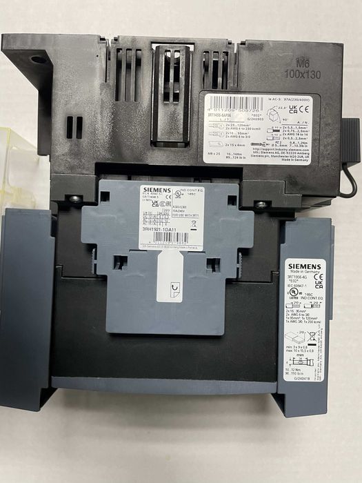 Stycznik 3RT1456-6AP36 Siemens 275A/AC-1 AC/DC w stanie bardzo dobrym