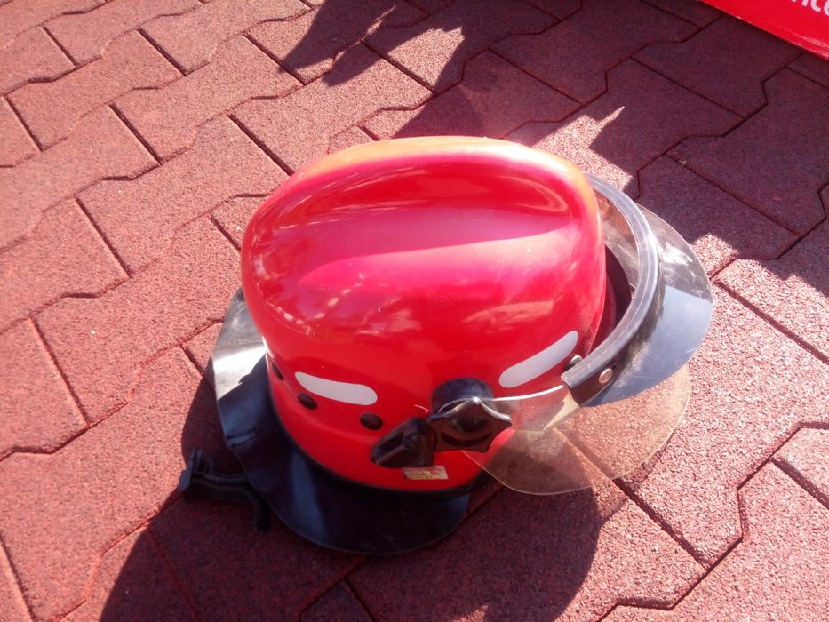Kask strażacki ksliszlolekcjonerski zabytkowy sztuka