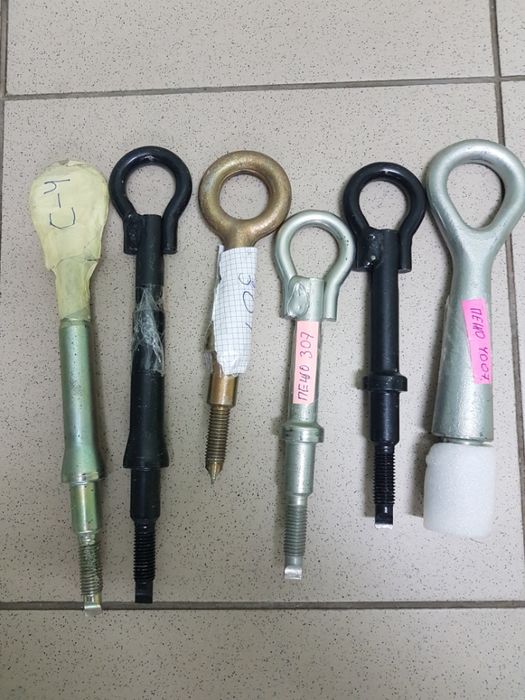 Peugeot 108 208 301 308 408 508 2008 3008 5008 и тд Буксировочный крюк