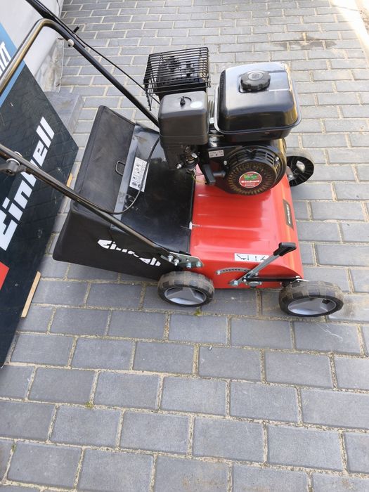 Wertykulator spalinowy Einhell GC-SC 4240 P