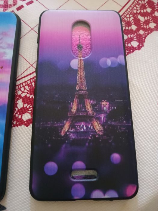 5 capas novas 2€ cada nunca usadas por 5€ tudo