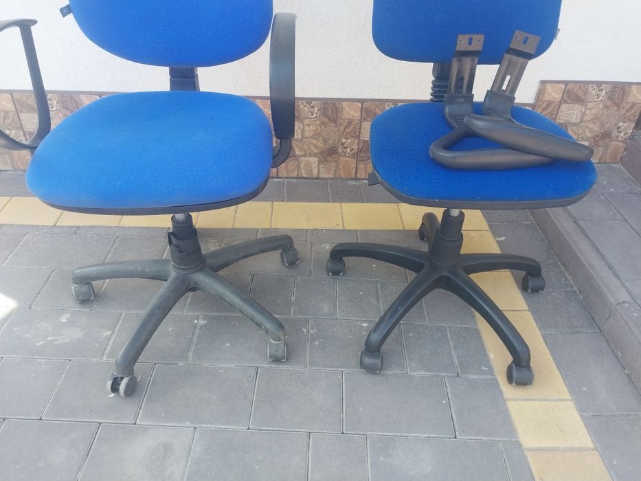 Продам комп'ютерні крісла