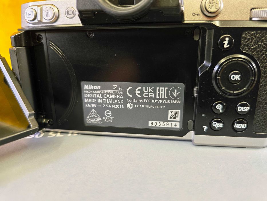 !СТАН НОВОГО! Nikon Z fc з кіт-об'єктивом 16-50mm VR -- 1275 кадрів --