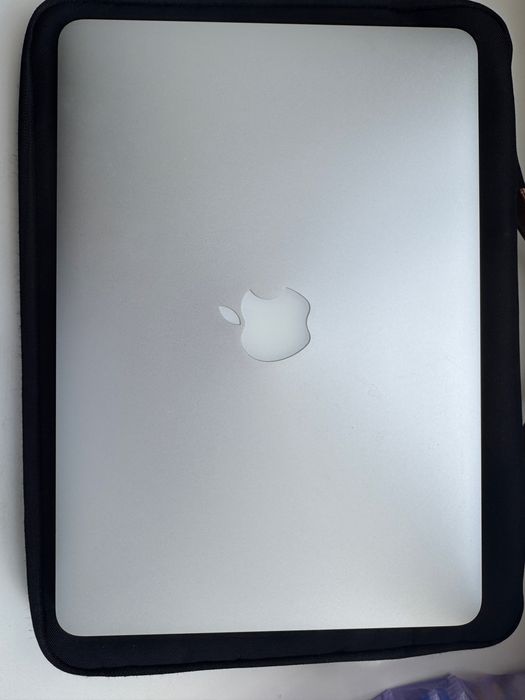 Apple MacBook Pro Retina 13” Early 2015 A1502 / i5 2.9GHz / 8GB / SSD 500GB