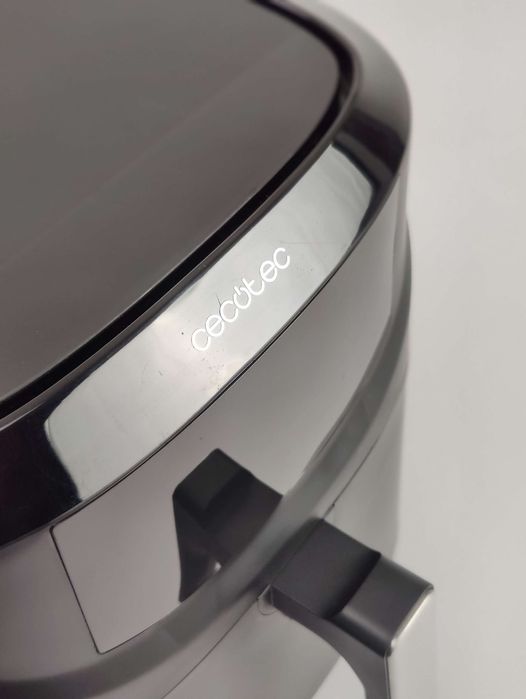 Frytkownica bezolejowa 7,6 L Absolute 7600. 2000 W Cecotec