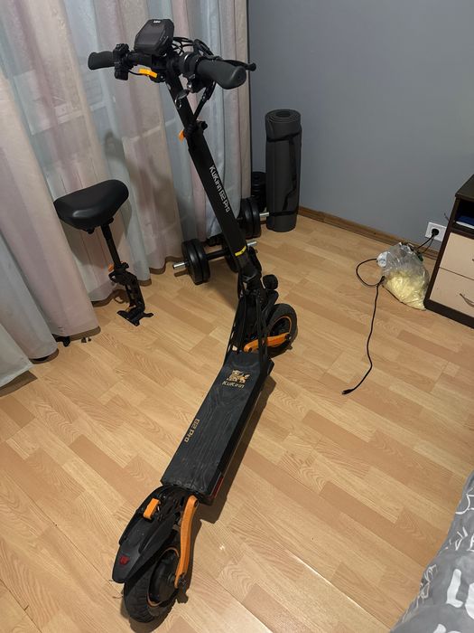 ( опис читайте )Продам самокат kugo  G2Pro + шолом + сумка + сидушка