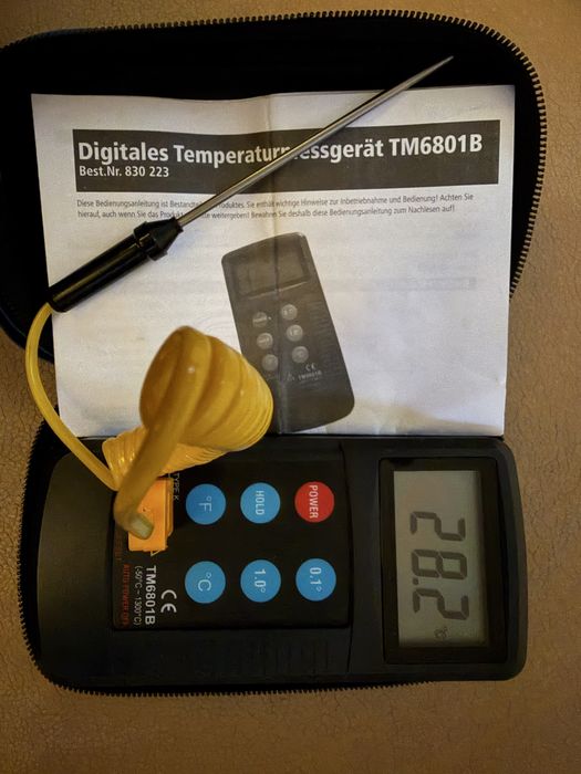 Elektroniczny miernik temperatury