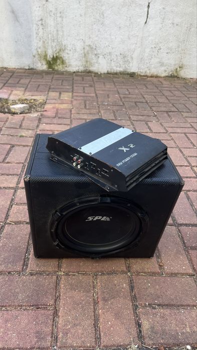 Subwoofer e amplificador