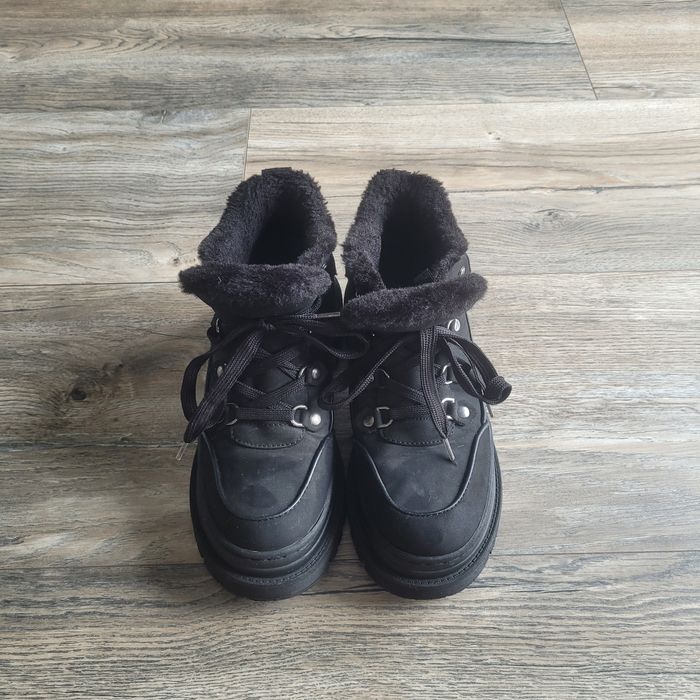 Czarne buty na zimę